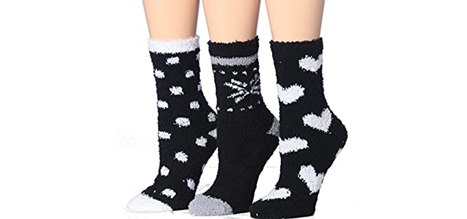 Tipi Toe Women's 3-Pairs Cozy Microfiber Anti-Skid Soft Fuzzy Crew Socks FZ16-B