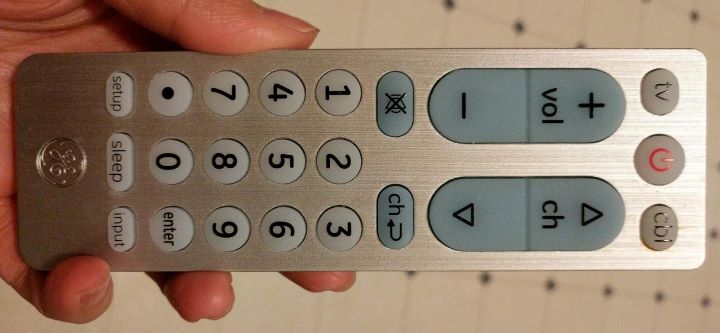 Having the big button TV remote for seniors from GE