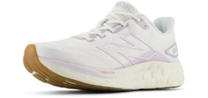 New Balance Women's Fresh Foam 680 V8 Running Shoe, Sea Salt/Taro, 8 Wide